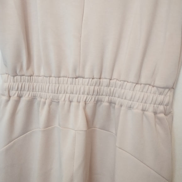 Jumpsuit - Picture 4 of 11